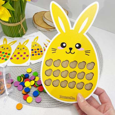 Деревянный желтый зайчик с фишками и карточками задачами Познавалка Poznavalka