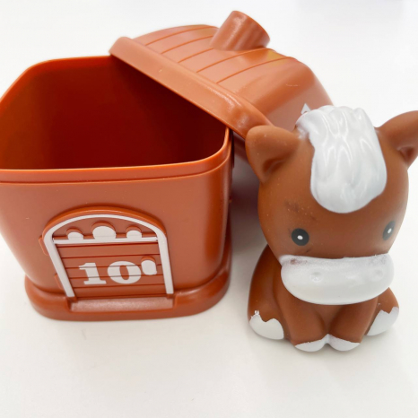 Ігровий набір: сортер - будиночки та пальчиковий театр Тварини на фермі (10 штук в наборі) FXB 9