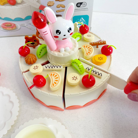 Набір іграшкових солодощів торт та тістечко на липучках, з підсвічуванням, мелодією  G 675 A