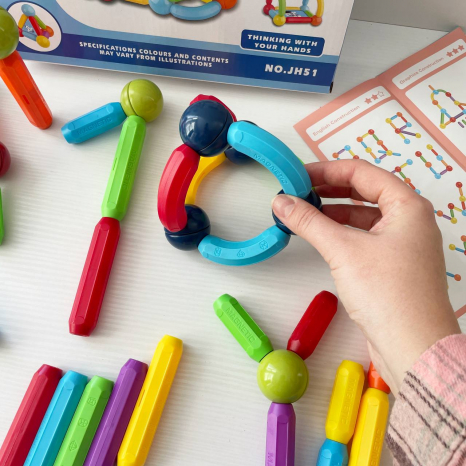 Магнітний конструктор на 79 деталей з кульками та паличками, JH 53 C