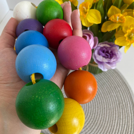 Дерев'яна шнурівка «Кольорові кульки», Komarovtoys К153