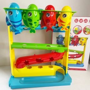 Розвиваючий трек - гірка з кольоровими кульками Рибки LM9001-2-3 зі світловими та звуковими ефектами