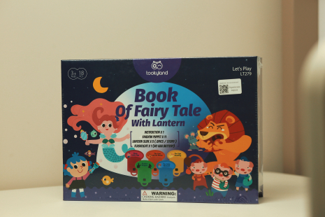 Детский фонарик-проектор со сказками и театром теней TookyLand LT279