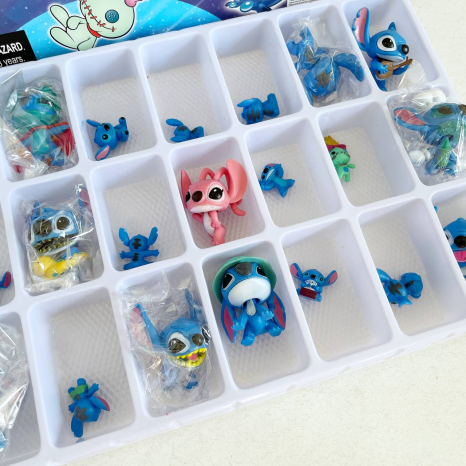 Адвент-календар з героями Stitch , фігурки героїв, 24 віконця LZMH 002