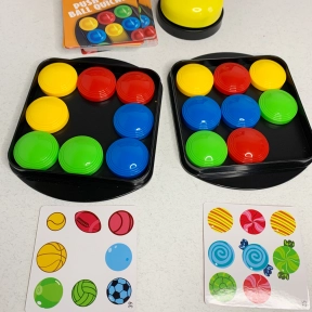 Развивающая настольная игра Бинго с колокольчиком по типу цветные пятнашки M13I