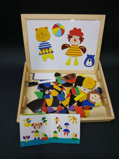 Дерев'яна дощечка для малювання з магнітною мозаїкою  MD 0693