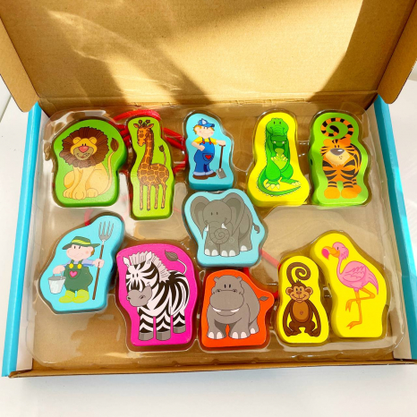 Дерев'яна іграшки шнурівка з крупними деталями MD 1263 тварини Африки