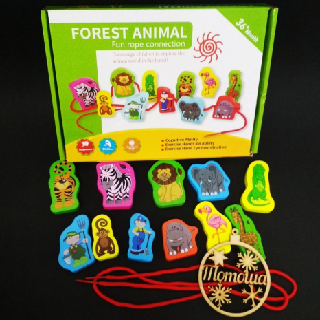 Дерев'яна іграшки шнурівка з крупними деталями MD 1263 тварини Африки