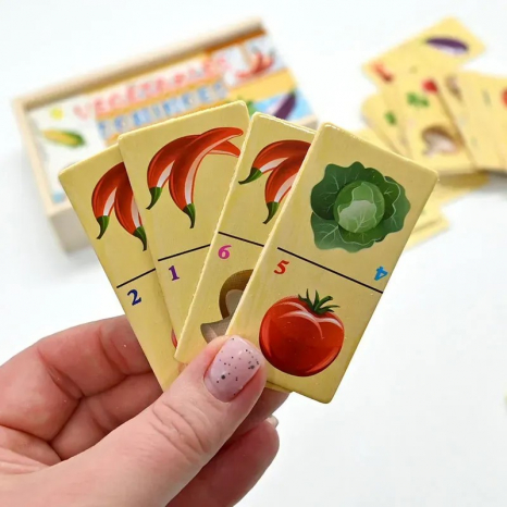 Дерев'яне дитяче доміно в пеналі MD 1357