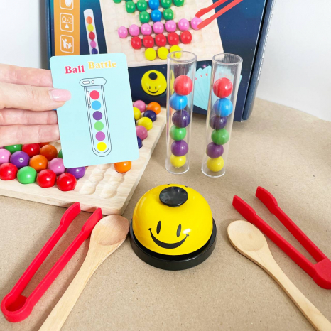 Дерев'яна іграшка на швидкість реакції (мозаїка) із картками, дерев'яними кульками, дзвінком та колбочками