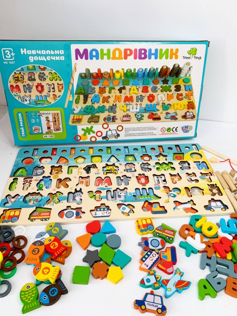 Дерев'яна розвиваюча дощечка Монтессорі "Мандрівник" MD 1697