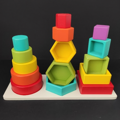 Дерев'яна пірамідка Геометрика більше - менше