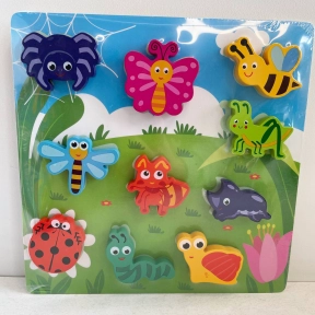 Дерев'яна іграшка Рамка - вкладка на липучці Комахи