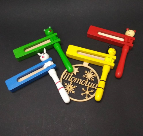 Дерев'яна музична іграшка Тріскачка