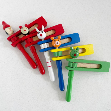 Дерев'яна музична іграшка Тріскачка