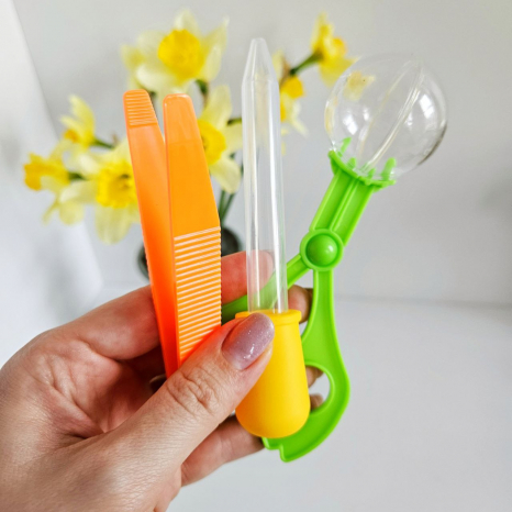 Набір пінцетів та піпетка