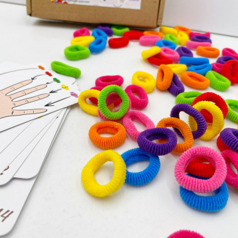 Розвиваюча гра з картками-завданнями Каблучуки - тягучки (з резиночками)