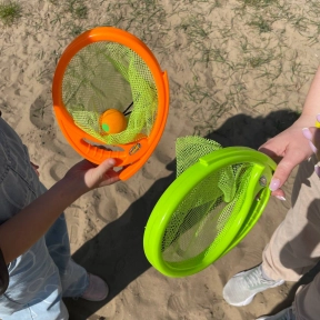 Дитяча гра для активного відпочинку на природі Пастка із мячем на резинці