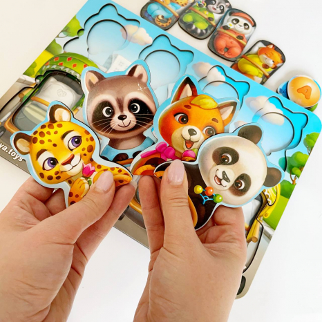 Сортер-вкладиш "Звірі у візочках" Ань-Янь. ПСД176