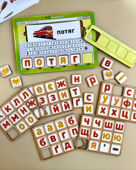 Планшет для хлопчиків "Збери слово по картинці" (українською мовою) Ань-Янь. ПСД198