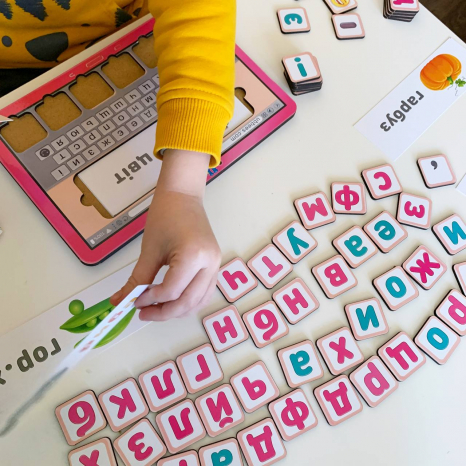 Планшет для девочек Собери слово по картинке (на украинском языке) Ань-Янь. ПСД199