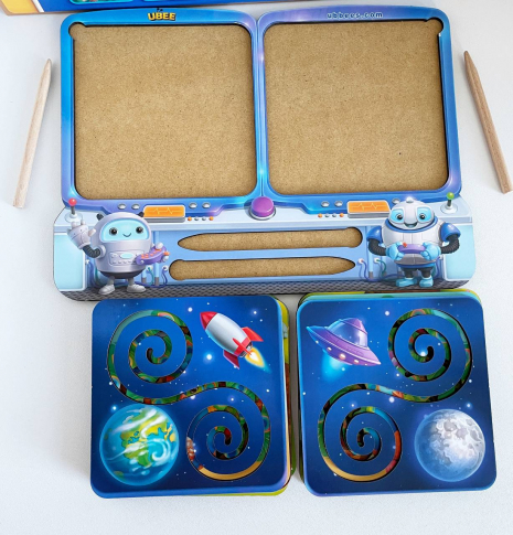 Міжпівкульні дошки лабіринти Дві руки з основою, стилусами та змінними трафаретами ПСД233 Ubee