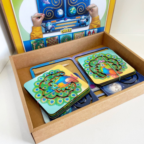 Міжпівкульні дошки лабіринти Дві руки з основою, стилусами та змінними трафаретами ПСД233 Ubee