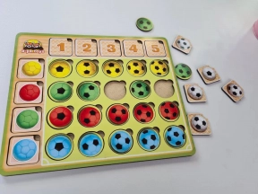 Пазл-сортер "Футбольные мячики: цвет и счет" ПСФ107