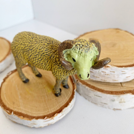 Фігурки тварин Свійські тварини Баран Q9899-ZJ38 в індивідуальному пакуванні (ціна за 1 шт)