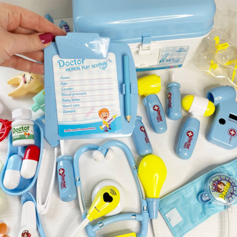 Набір лікаря у платиковій валізці на 35 елементів, QB 183-11