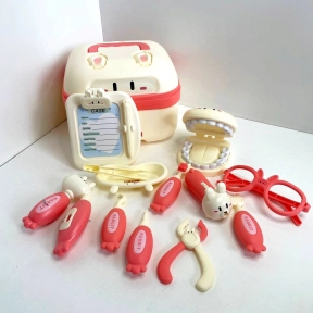 Набор доктора-стоматолога для девочки с медицинскими световыми инструментами в чемодане RX-898B