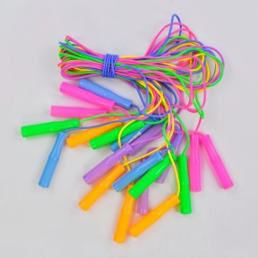 Дитяча кольорова скакалка, довжина 250 см, С 34147