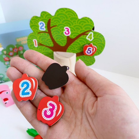 Дерев'яна магнітна Дерево: магнітна риболовля із хробачками, магнітні яблучка, сортер морквинки