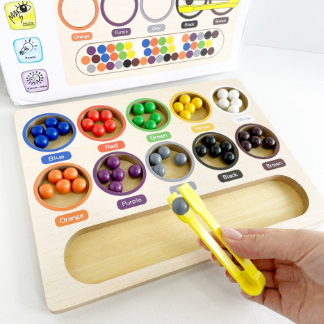 Дерев'яна логічна гра-сортер "Кольорові кульки". С 61683
