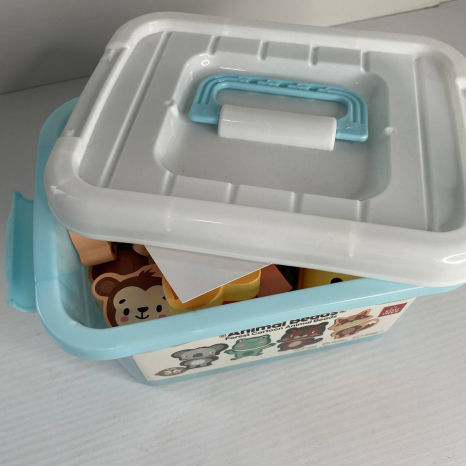 УЦІНКА!!! Дерев’яна шнурівка фігурки з транспортом, дорожніми знаками, тваринами, фруктами й овочами, в боксі, С 74433