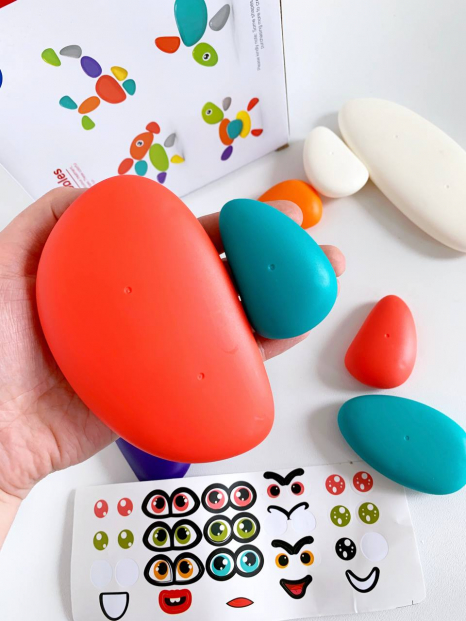 Гра "камінці-брязкальця", 11 шт., налипки, S-A111