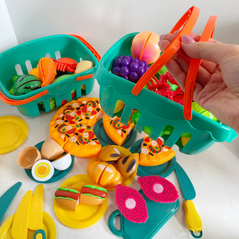 Игрушечные продукты на липучках на 100 элементов, 2 корзины, 4 ножа, 8 тарелок, 4 дощечки SC 100