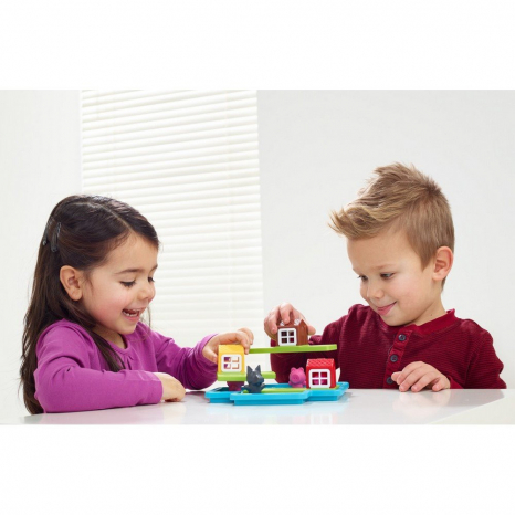 Логічна настільна гра Троє маленьких поросяток Three little pigs SmartGames SG 023