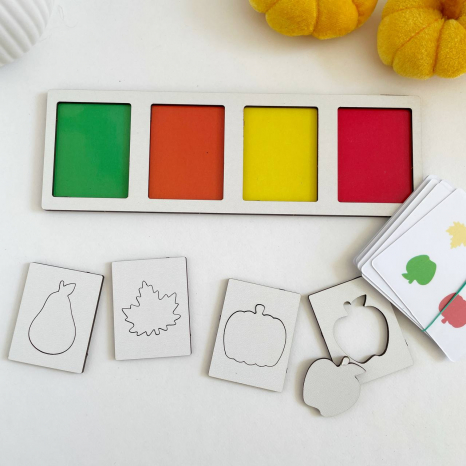 Дерев'яна рамка-сортер з картками-завданнями Яблуко-груша-гарбуз-листочок SP