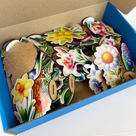 Набір дерев'яних фігурок на підставках Квіти