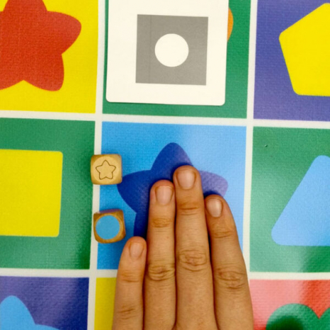 Нейротренажёр. По трем признакам Цветные фигуры SP