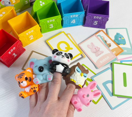 Развивающая игра на сортировку с пальчиковым театром (животные, домики)