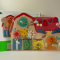 Дерев'яний бізіборд Будиночок з рухомими елементами TookyToy, TH642