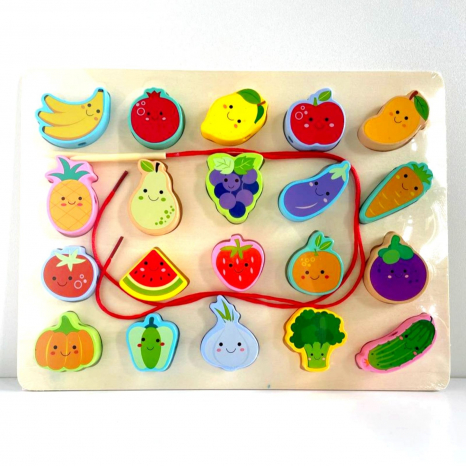 Дерев'яна іграшка рамка-вкладка та шнурівка Фрукти - овочі WD13027