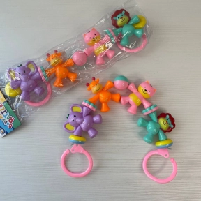 Погремушка размер: 42х7 см, 4 зверька, бряцающие элементы в пакете Y 25 A