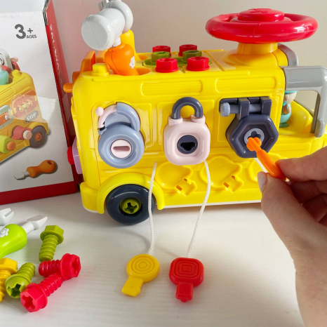 Конструктор-автобус з шурупами та викрутками, рухомими елементами  YL517